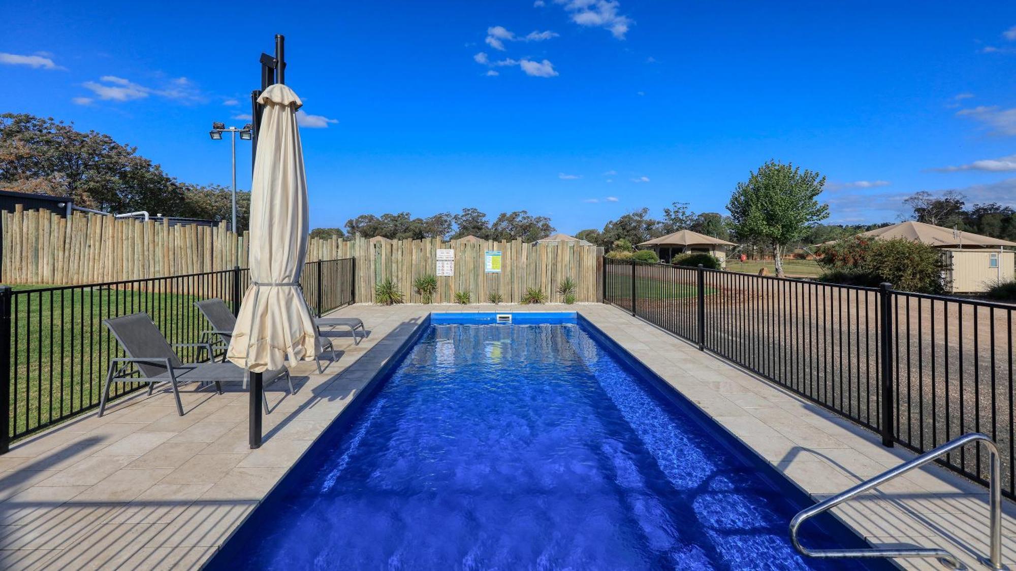 Dubbo Rhino Lodge Exteriér fotografie